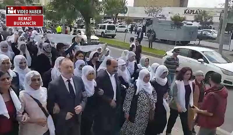 Tutuklu yakınları ve HDP Eş Başkanı Temelli'nin parka girmesine izin verilmedi
